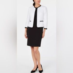 Le‎ Suit - Whit and black Lining blazer top size 18